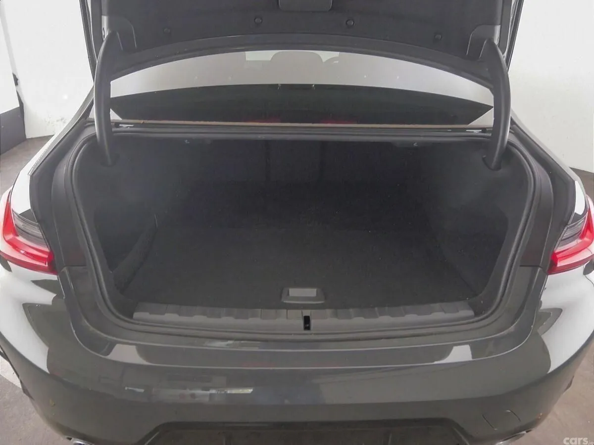BMW 3-Series Saloon, Petrol Plug-in Hybrid, 2025, Grey