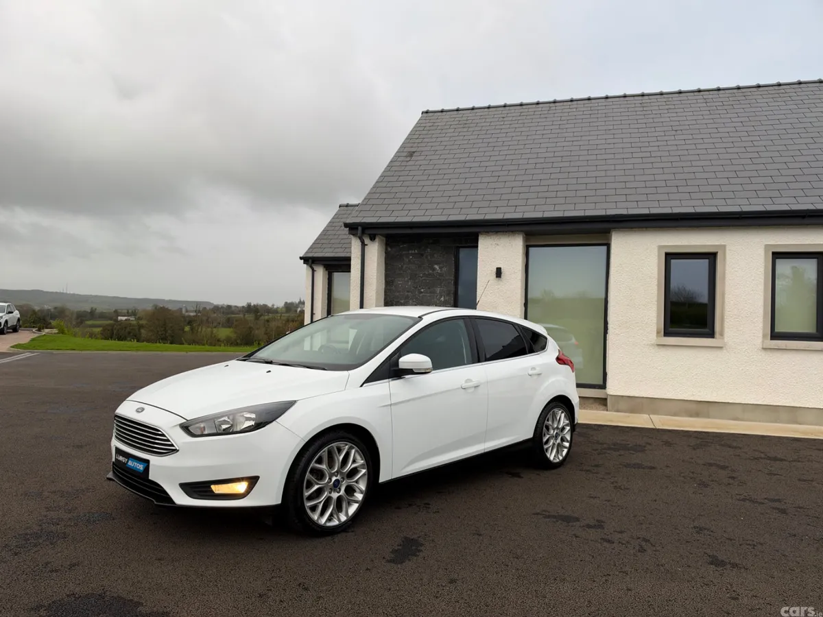 Ford Focus Hatchback, Diesel, 2017, White