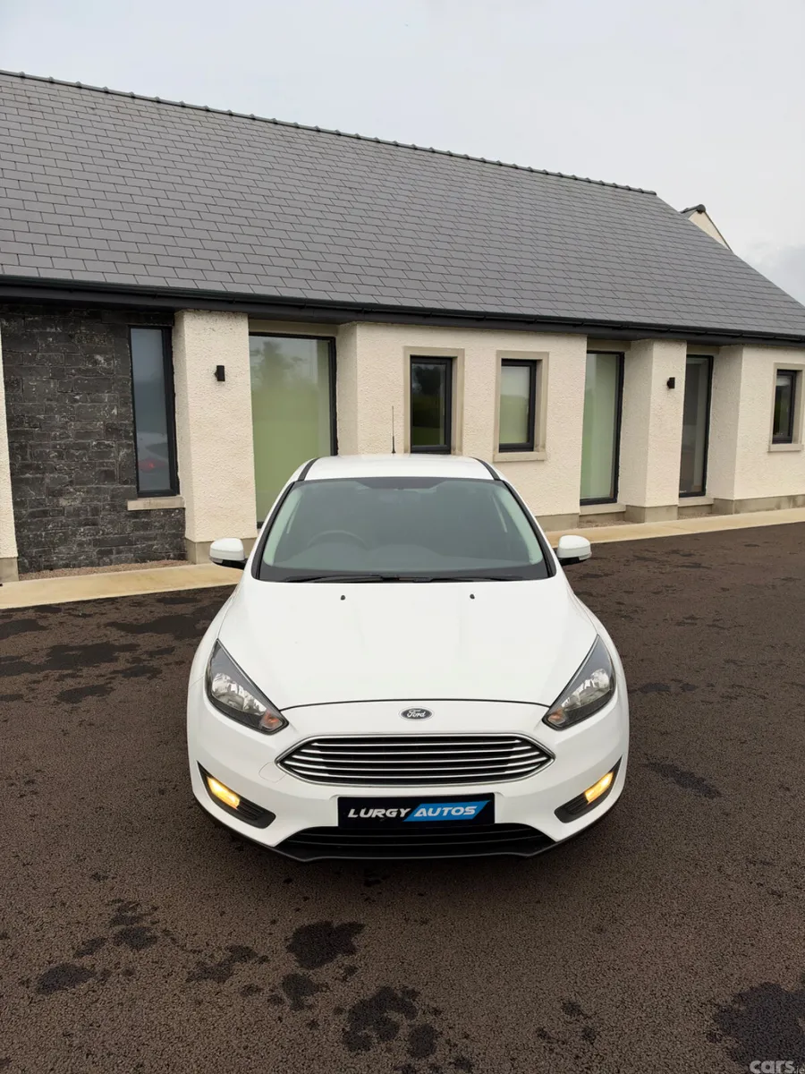 Ford Focus Hatchback, Diesel, 2017, White