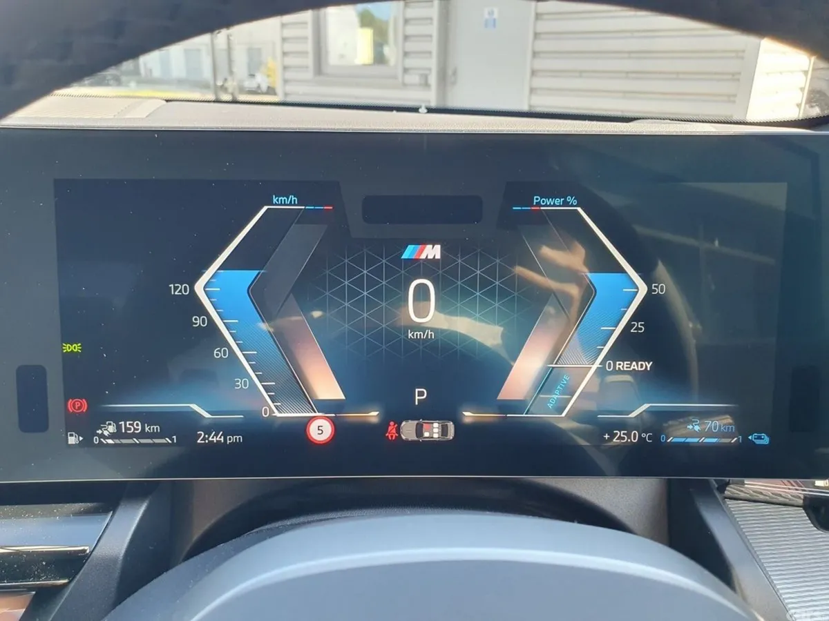 BMW 5-Series Saloon, Petrol Plug-in Hybrid, 2026, Blue