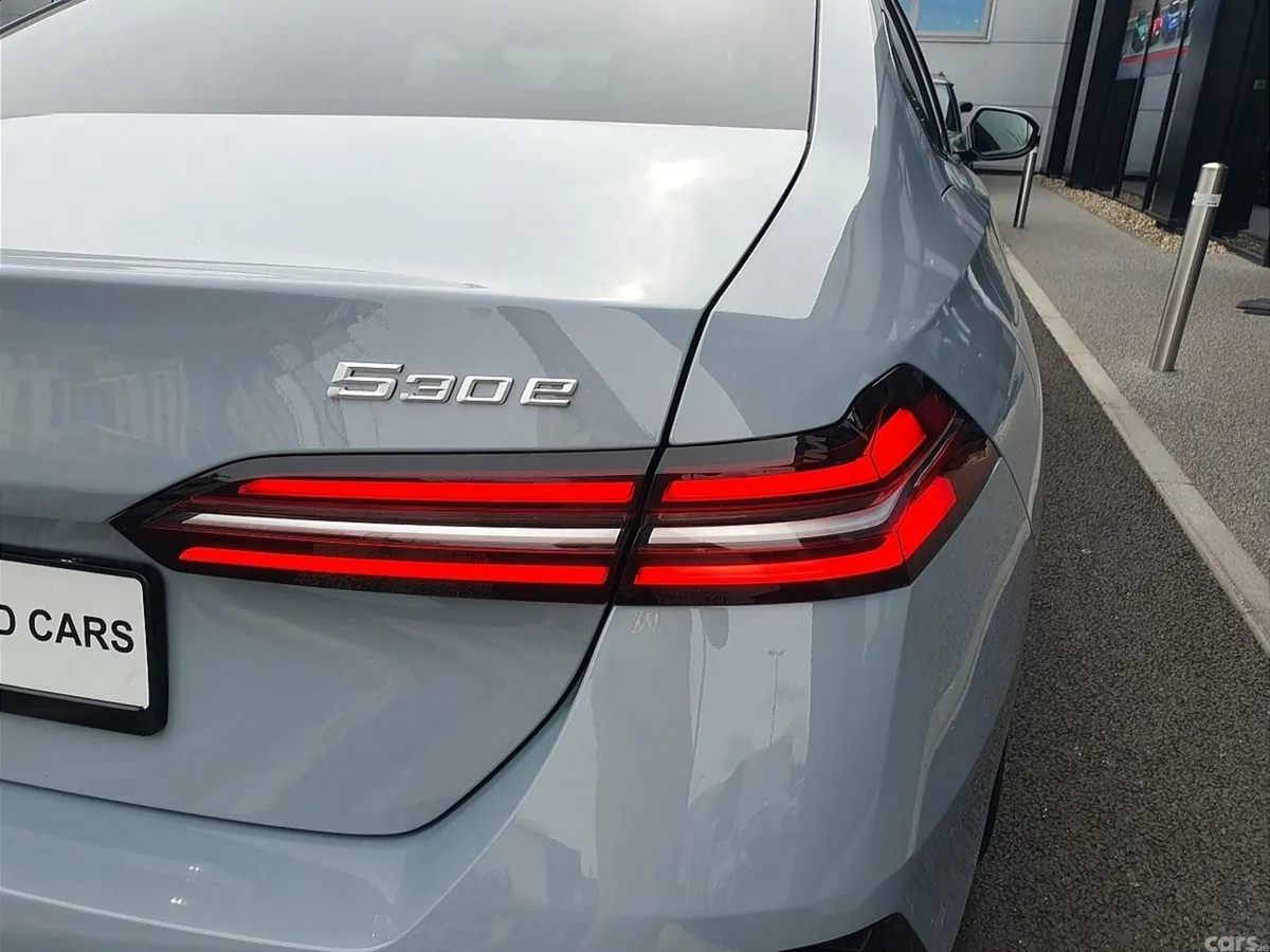 BMW 5-Series Saloon, Petrol Plug-in Hybrid, 2026, Grey