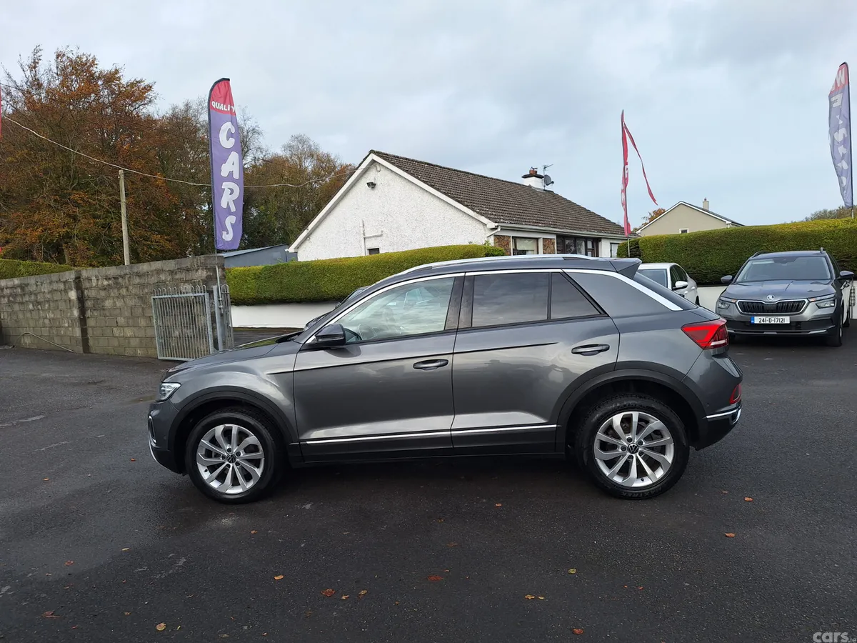 Volkswagen T-Roc SUV, Petrol, 2023, Grey