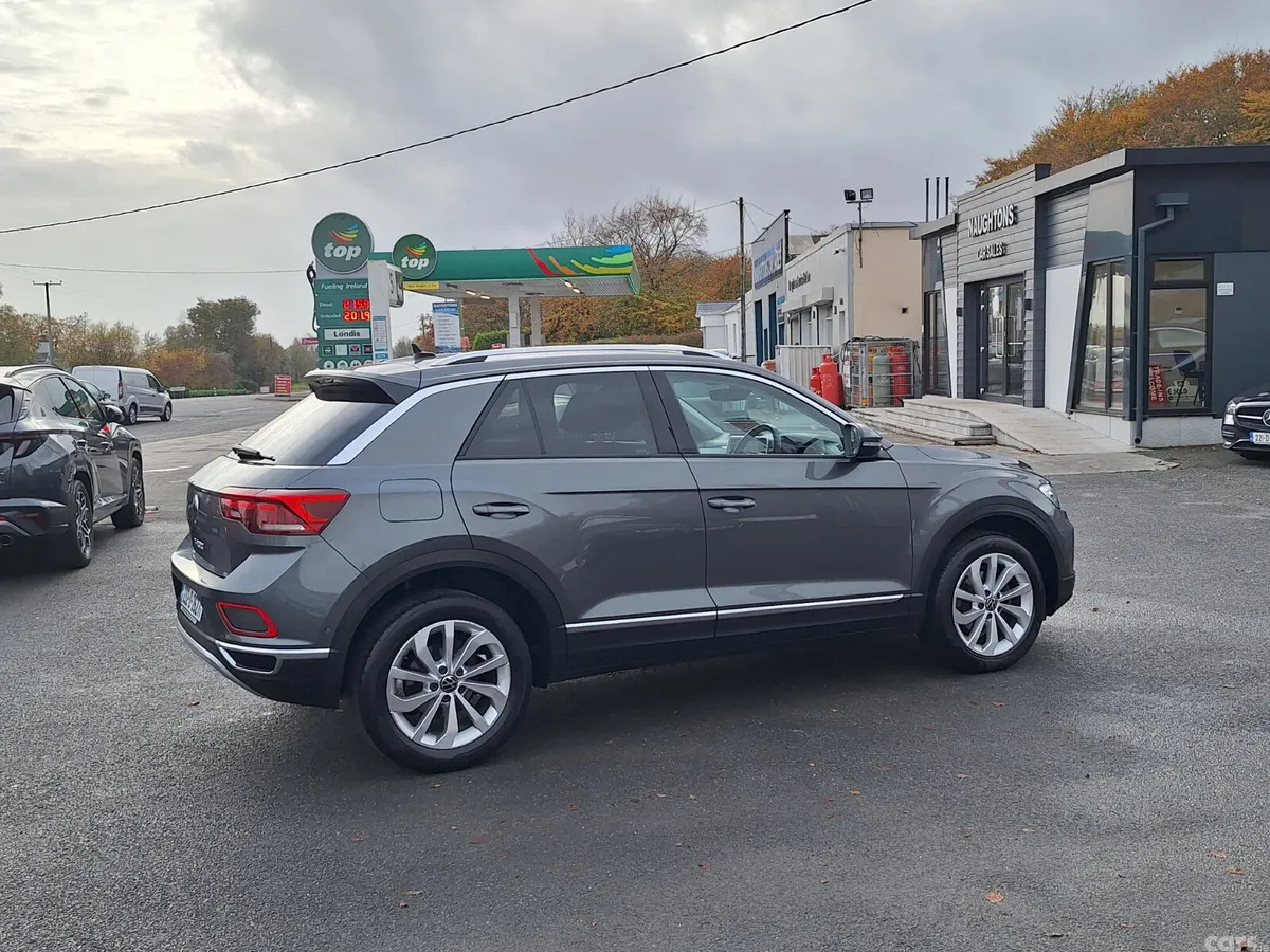 Volkswagen T-Roc SUV, Petrol, 2023, Grey