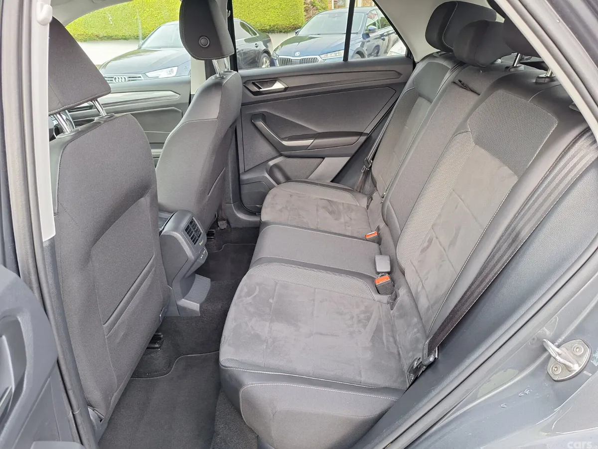 Volkswagen T-Roc SUV, Petrol, 2023, Grey