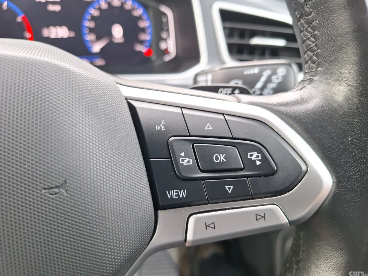 Volkswagen T-Roc SUV, Petrol, 2023, Grey