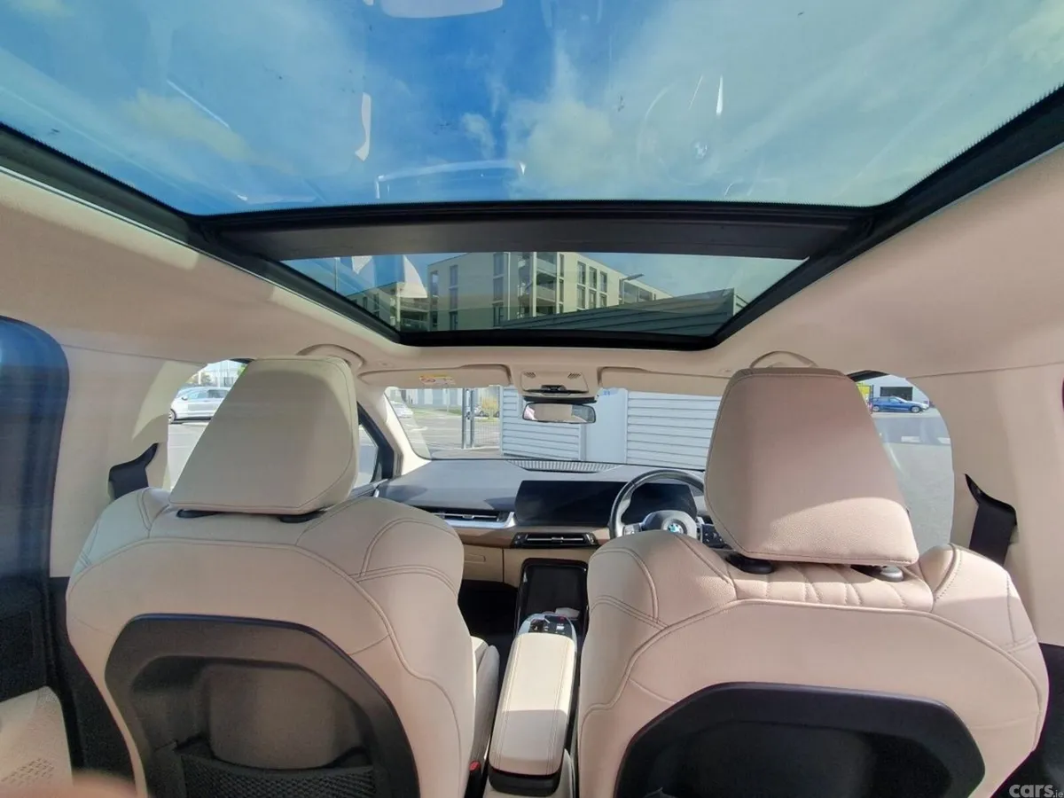 BMW 2-Series MPV, Petrol Hybrid, 2023, Green
