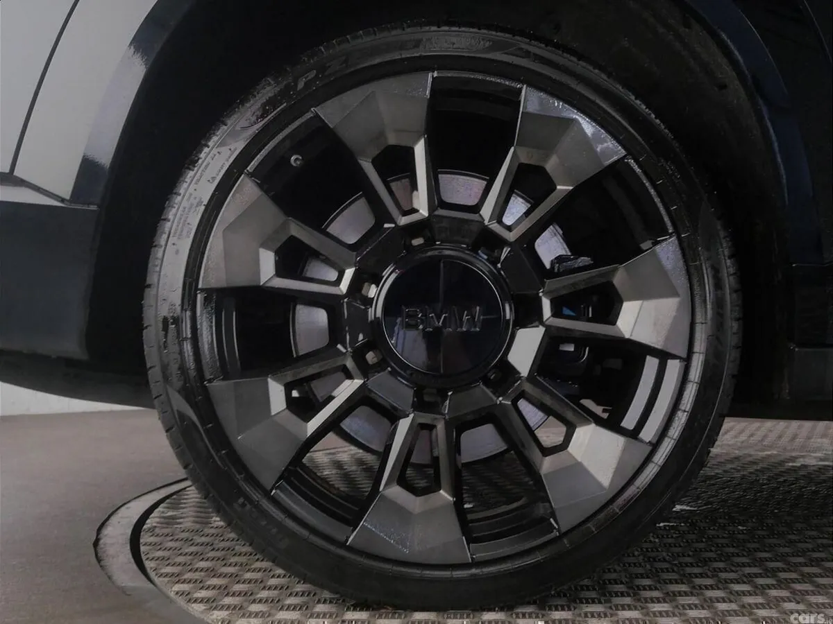 BMW XM SUV, Petrol Plug-in Hybrid, 2025, Black