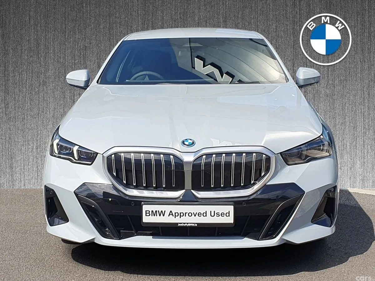 BMW 5-Series Saloon, Petrol Plug-in Hybrid, 2026, Grey