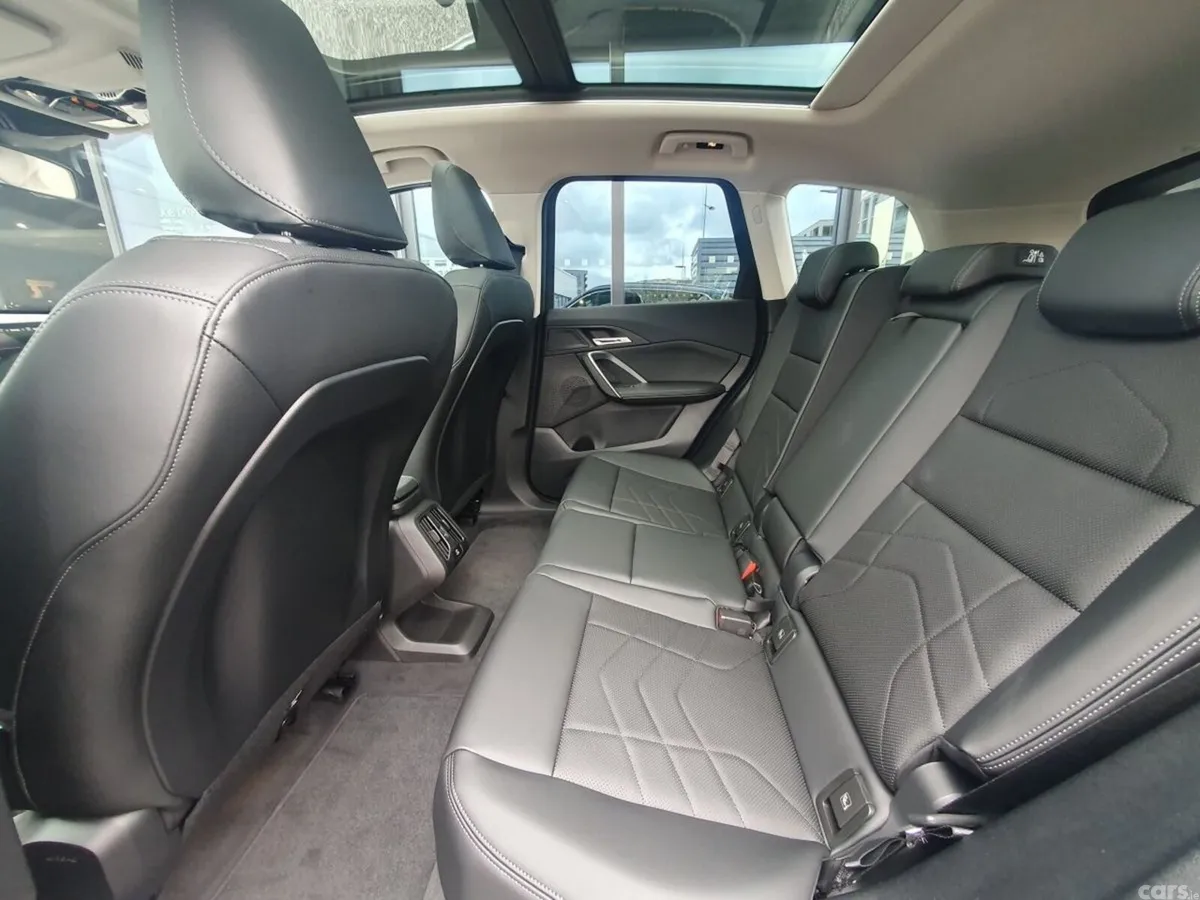 BMW X1 SUV, Petrol Plug-in Hybrid, 2026, Blue