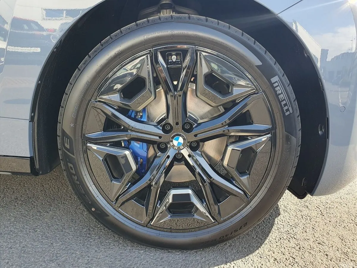 BMW iX SUV, Electric, 2026, Grey