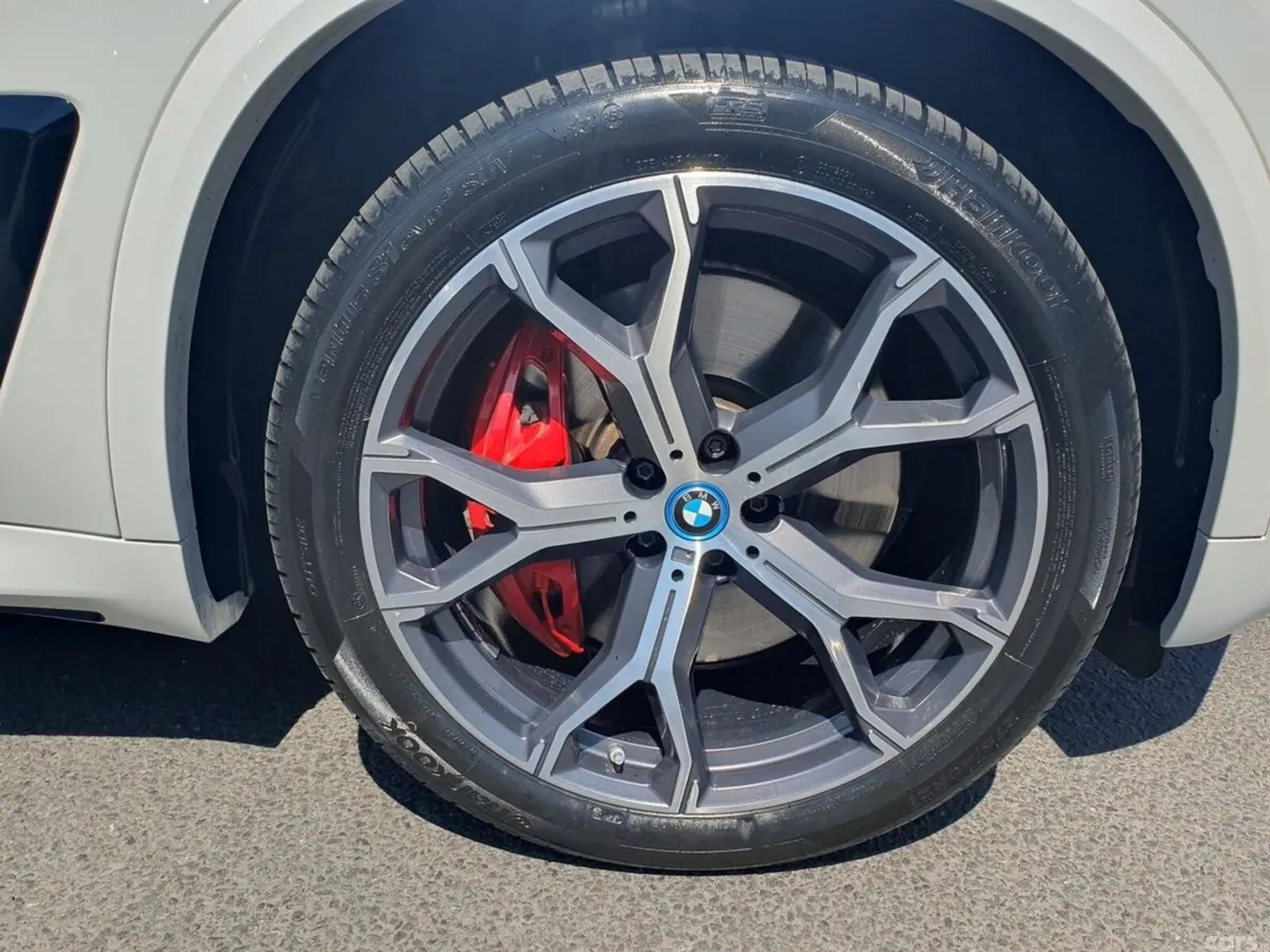 BMW X5 SUV, Petrol Plug-in Hybrid, 2023, White