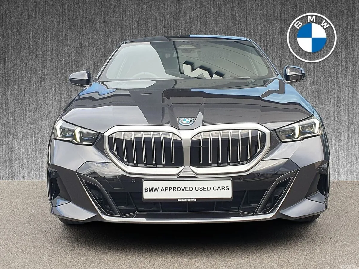 BMW 5-Series Saloon, Petrol Plug-in Hybrid, 2026, Grey