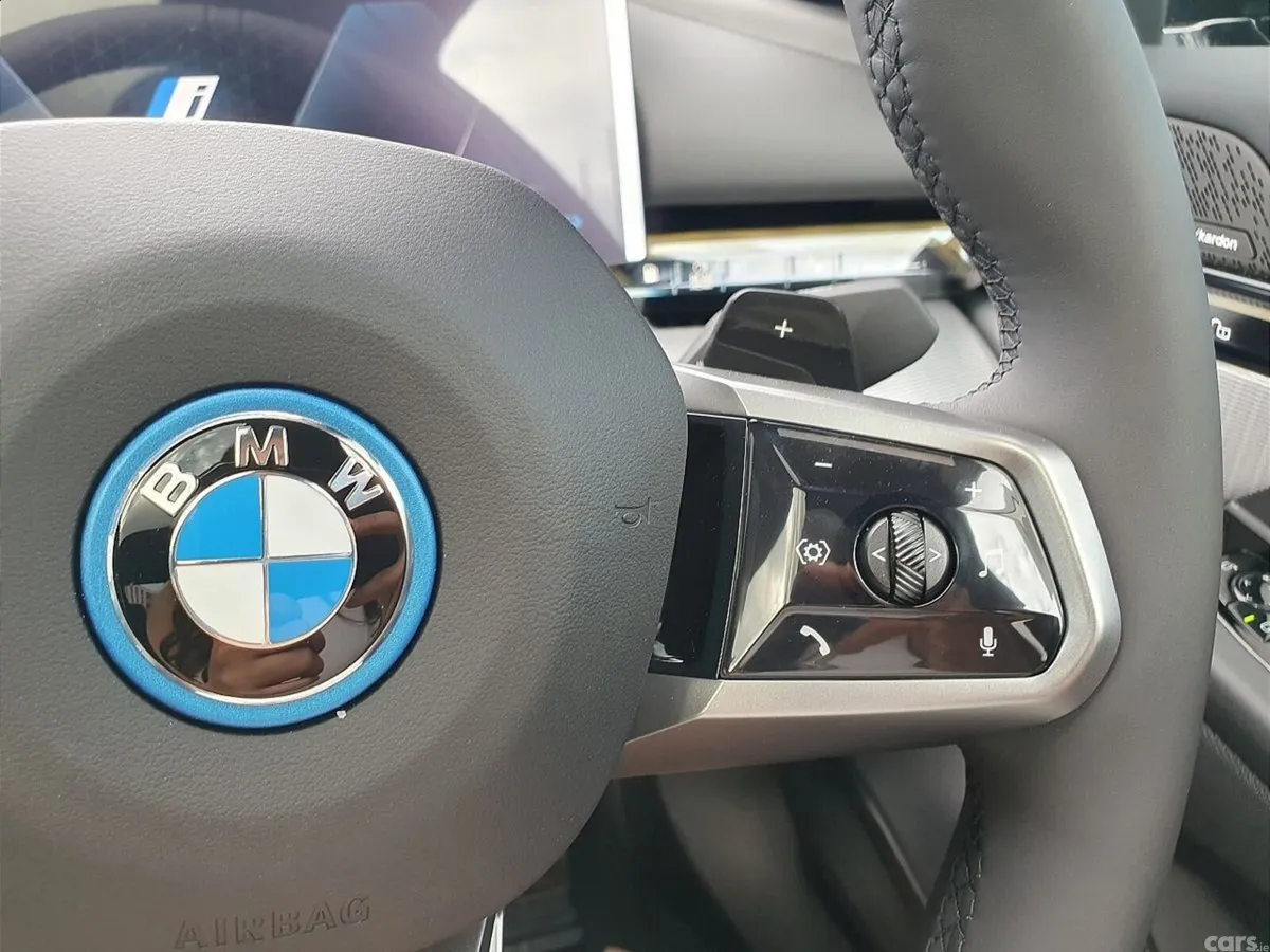 BMW 5-Series Saloon, Petrol Plug-in Hybrid, 2026, Grey