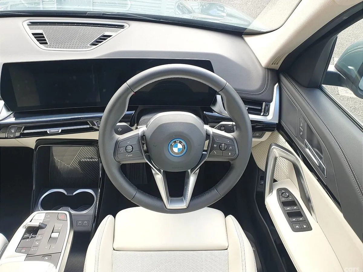 BMW X1 SUV, Petrol Plug-in Hybrid, 2026, Green
