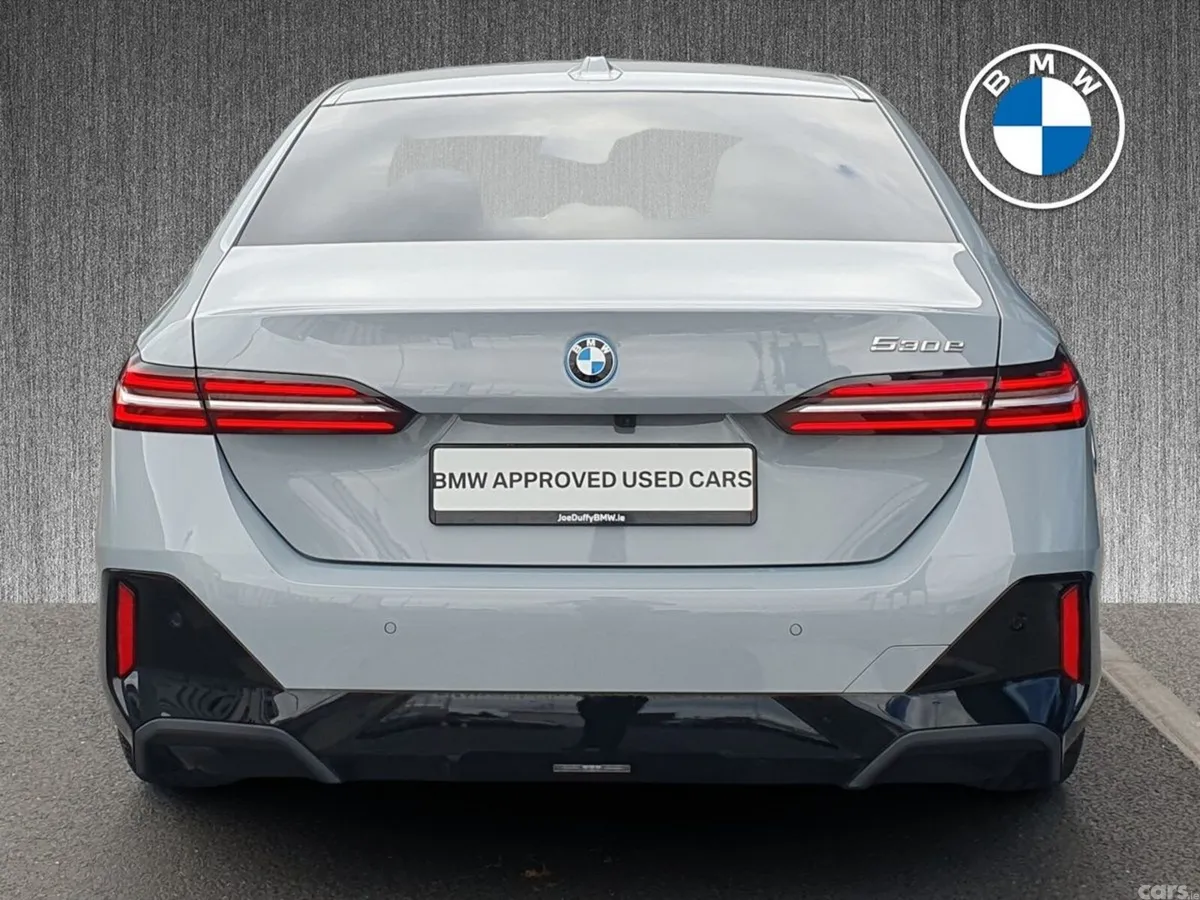 BMW 5-Series Saloon, Petrol Plug-in Hybrid, 2026, Grey