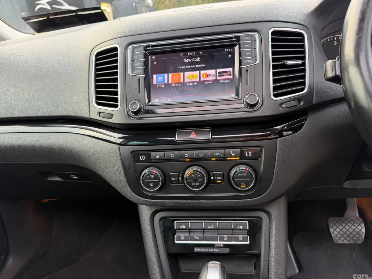 Volkswagen Sharan MPV, Diesel, 2018, Black