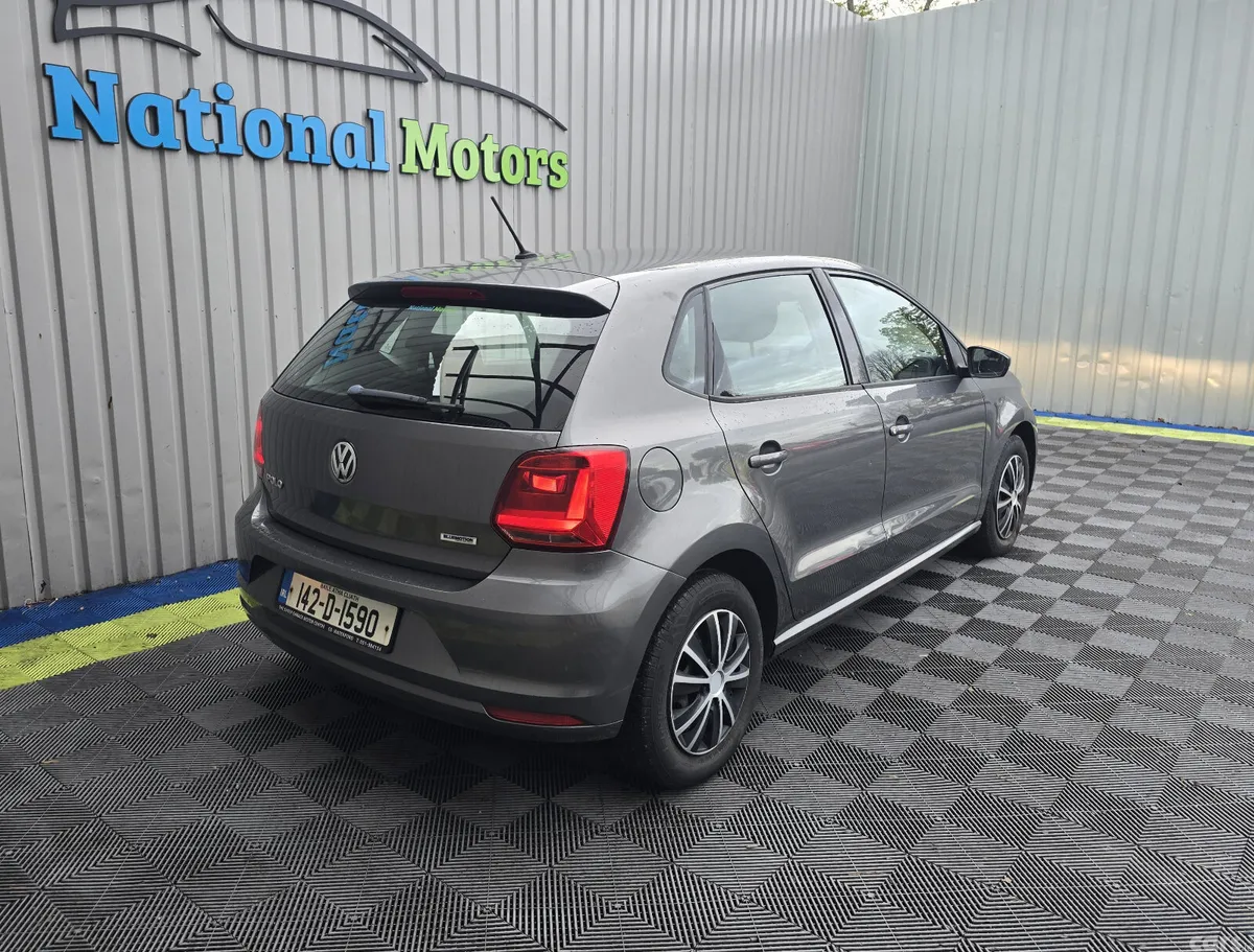 Volkswagen Polo Hatchback, Petrol, 2014, Grey