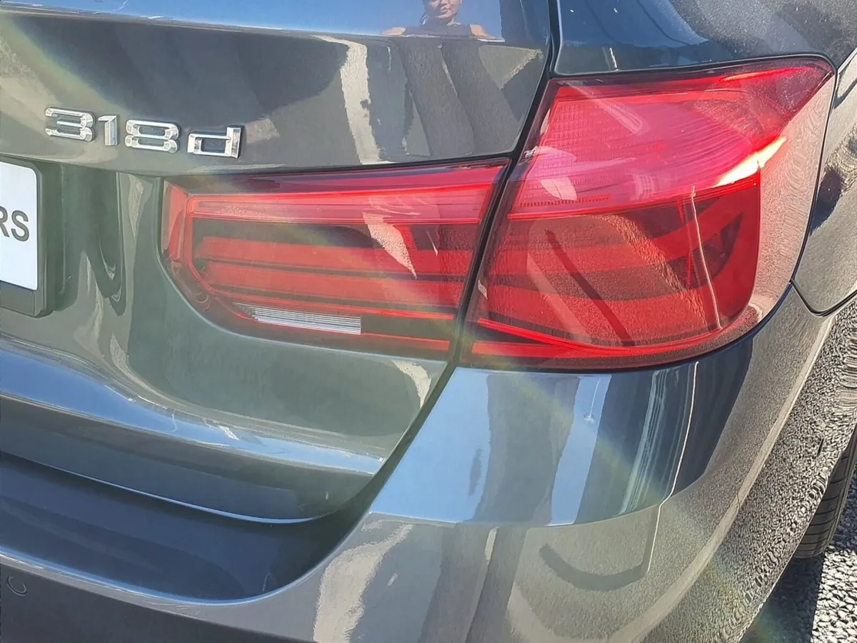 BMW 3-Series Estate, Diesel, 2019, Grey