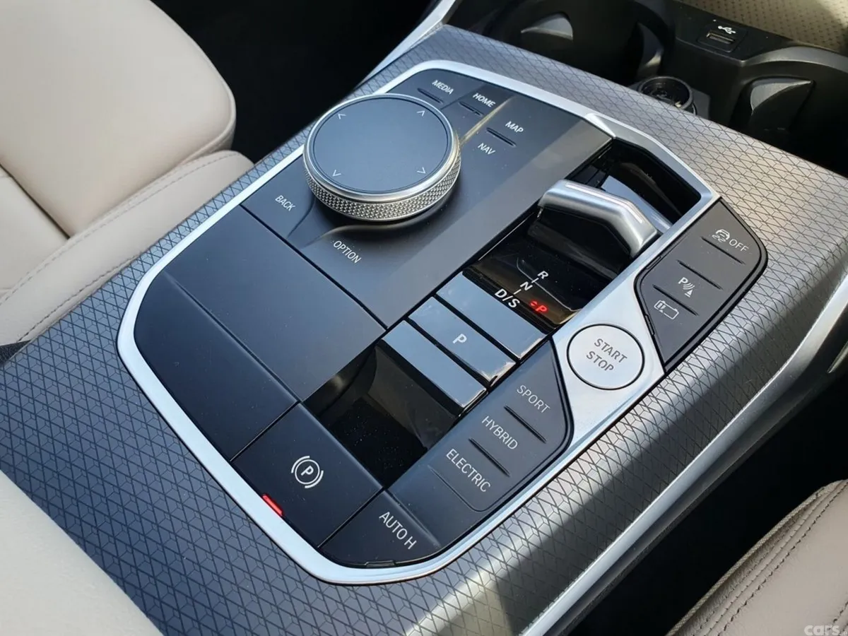 BMW 3-Series Saloon, Petrol Plug-in Hybrid, 2026, Grey