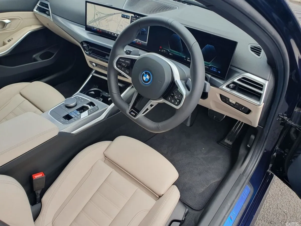 BMW 3-Series Saloon, Petrol Plug-in Hybrid, 2026, Blue