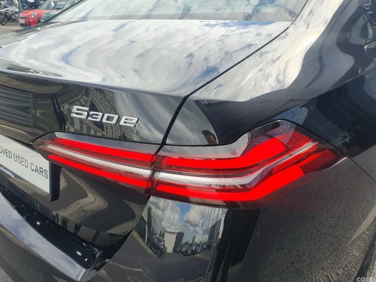 BMW 5-Series Saloon, Petrol Plug-in Hybrid, 2026, Black