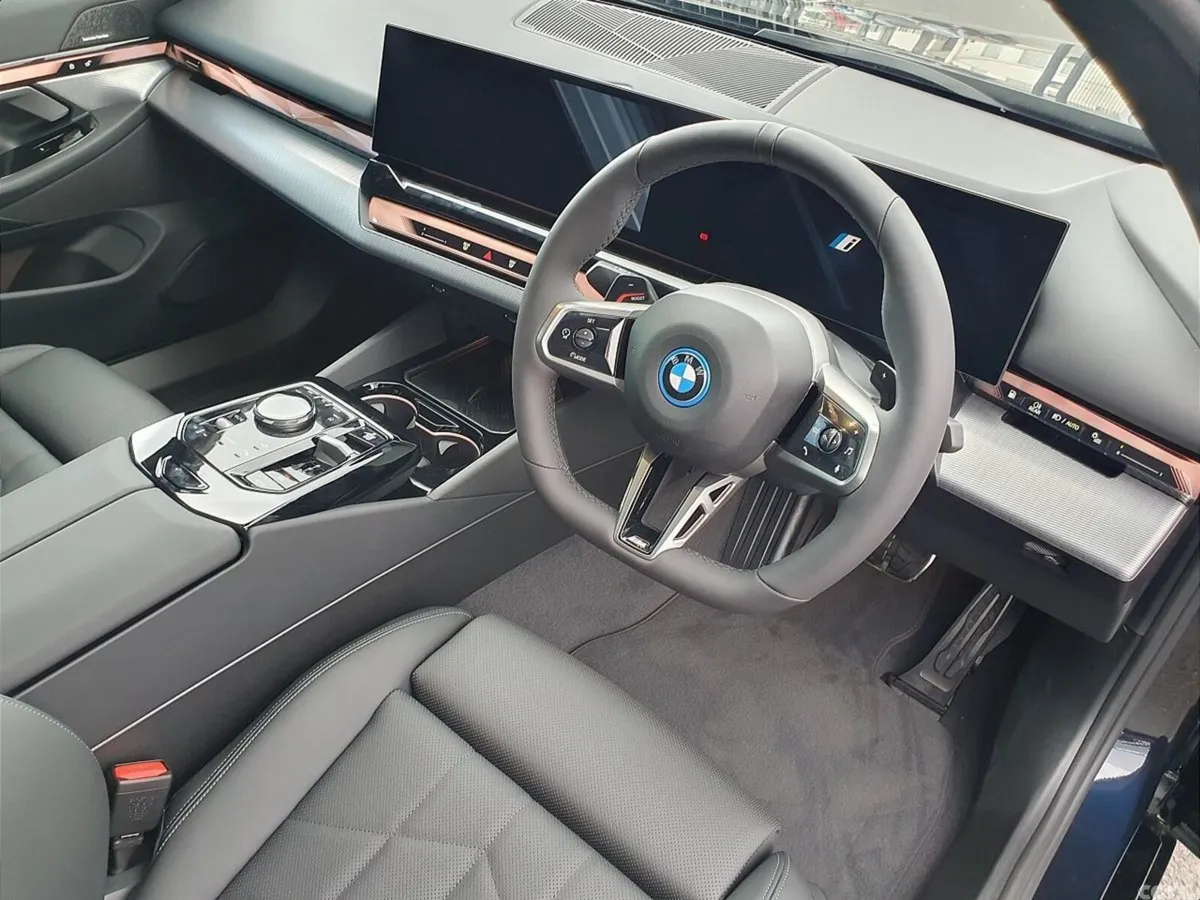 BMW 5-Series Saloon, Petrol Plug-in Hybrid, 2026, Black