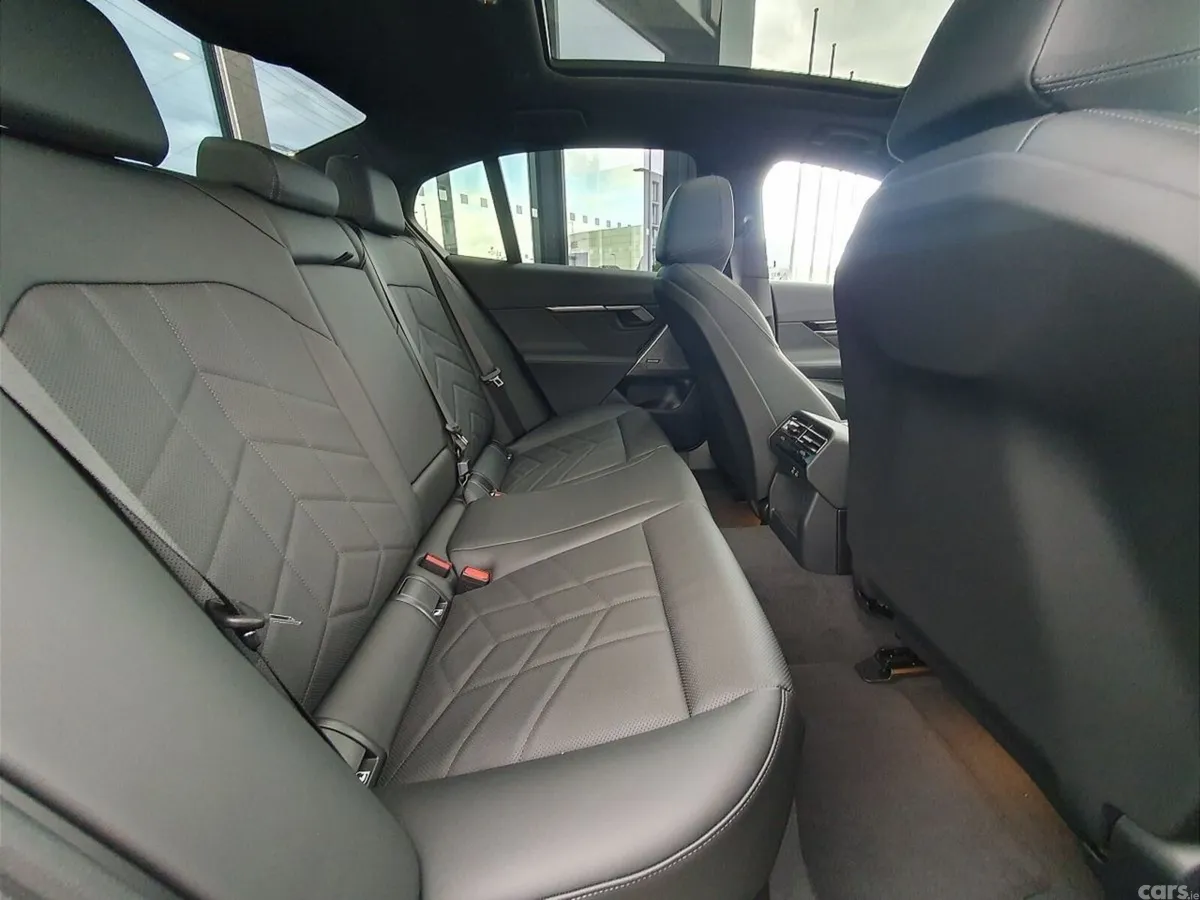 BMW 5-Series Saloon, Petrol Plug-in Hybrid, 2026, Black