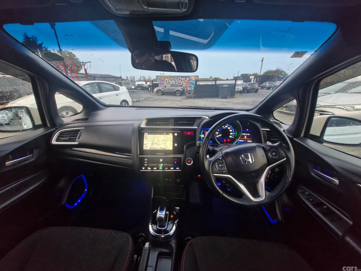 Honda Fit Hatchback, Petrol Hybrid, 2014, White