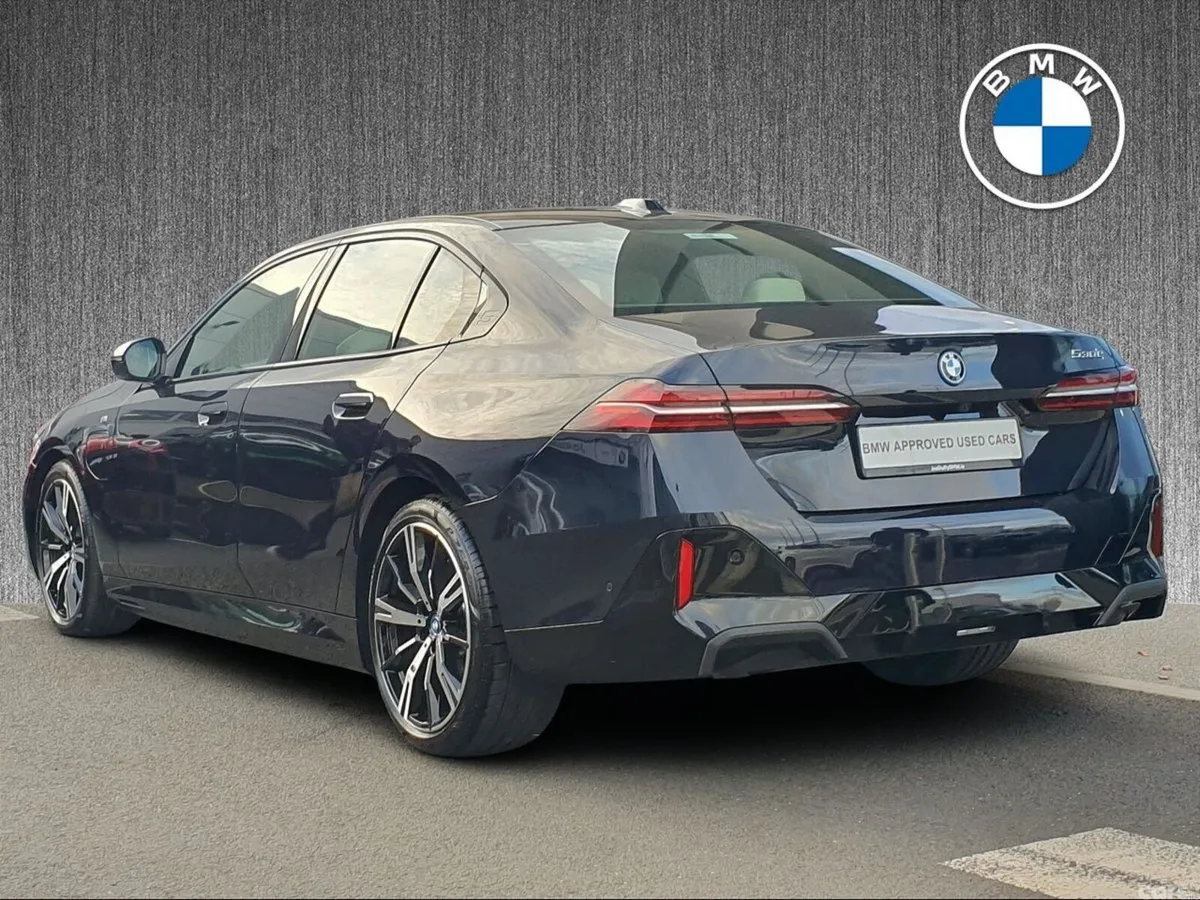BMW 5-Series Saloon, Petrol Plug-in Hybrid, 2024, Black