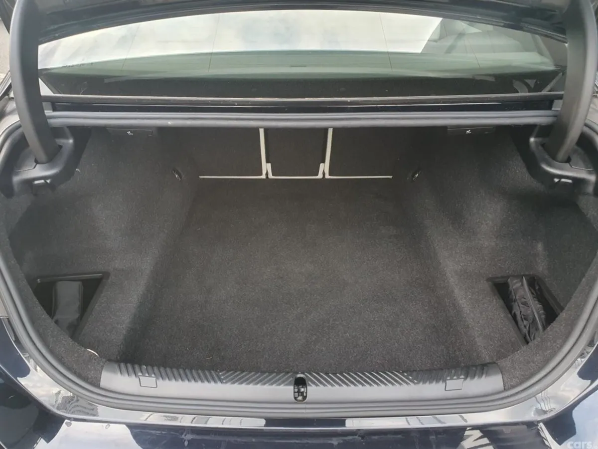 BMW 5-Series Saloon, Petrol Plug-in Hybrid, 2024, Black