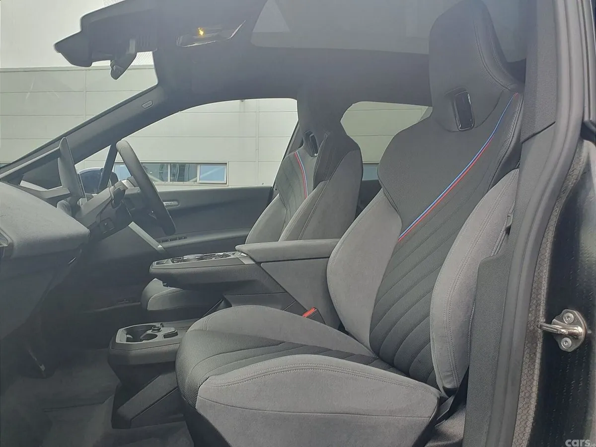BMW iX SUV, Electric, 2025, Blue