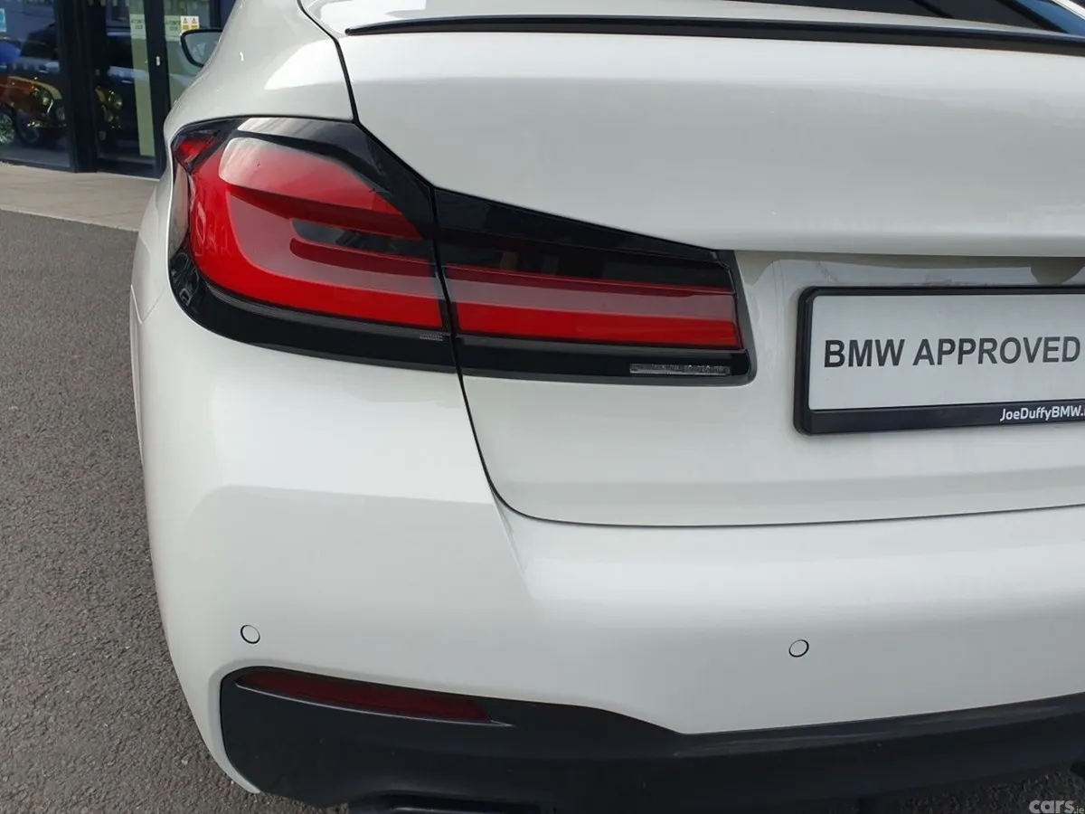 BMW 5-Series Saloon, Petrol Plug-in Hybrid, 2022, White