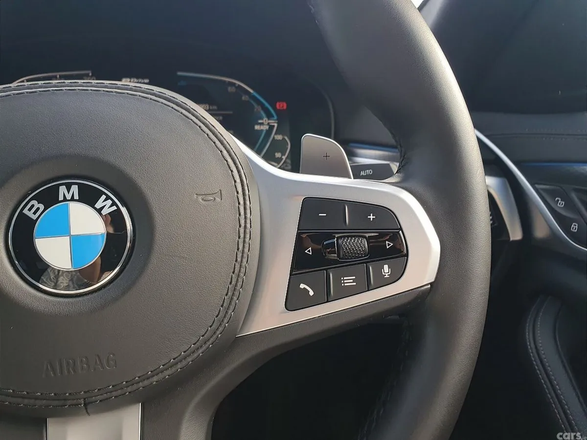 BMW 5-Series Saloon, Petrol Plug-in Hybrid, 2021, Black