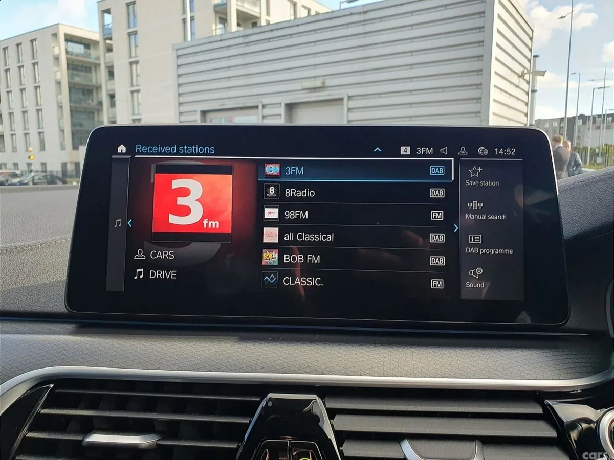 BMW 5-Series Saloon, Petrol Plug-in Hybrid, 2021, Black