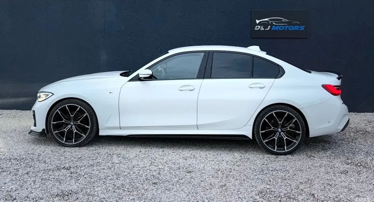 BMW 3-Series Saloon, Diesel, 2020, White