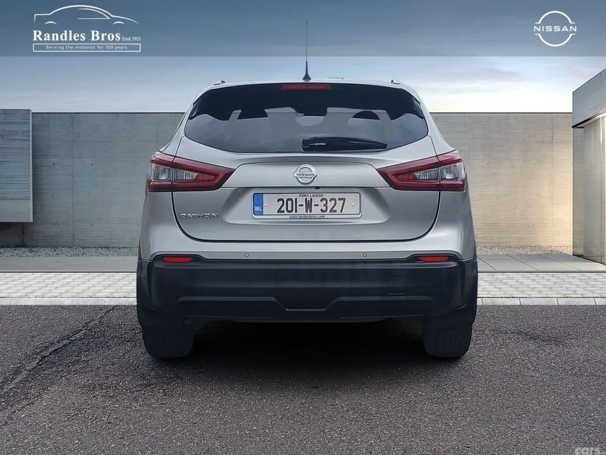 Nissan Qashqai MPV, Petrol, 2020, Grey