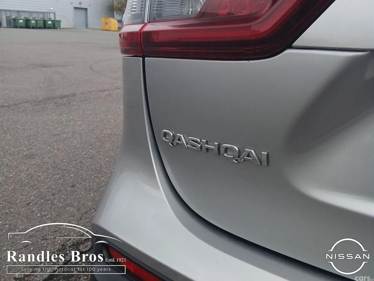Nissan Qashqai MPV, Petrol, 2020, Grey