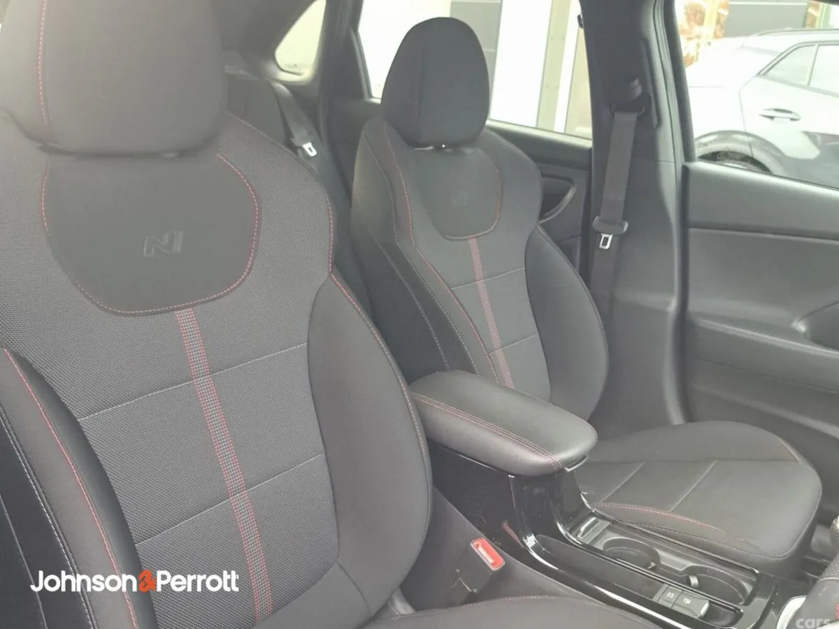 Hyundai i30 Hatchback, Petrol, 2025, Green