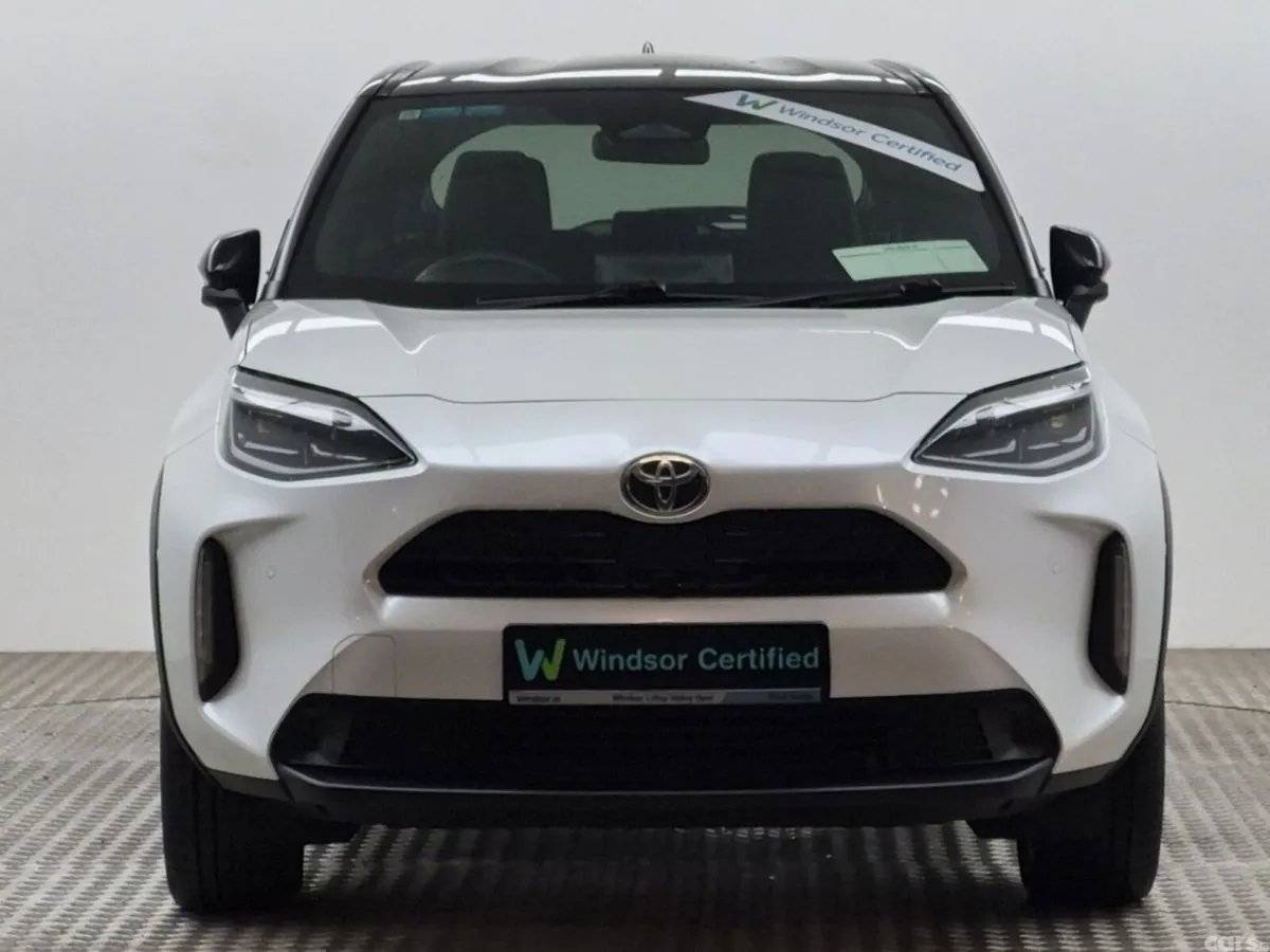 Toyota Yaris Cross SUV, Petrol Hybrid, 2024, White