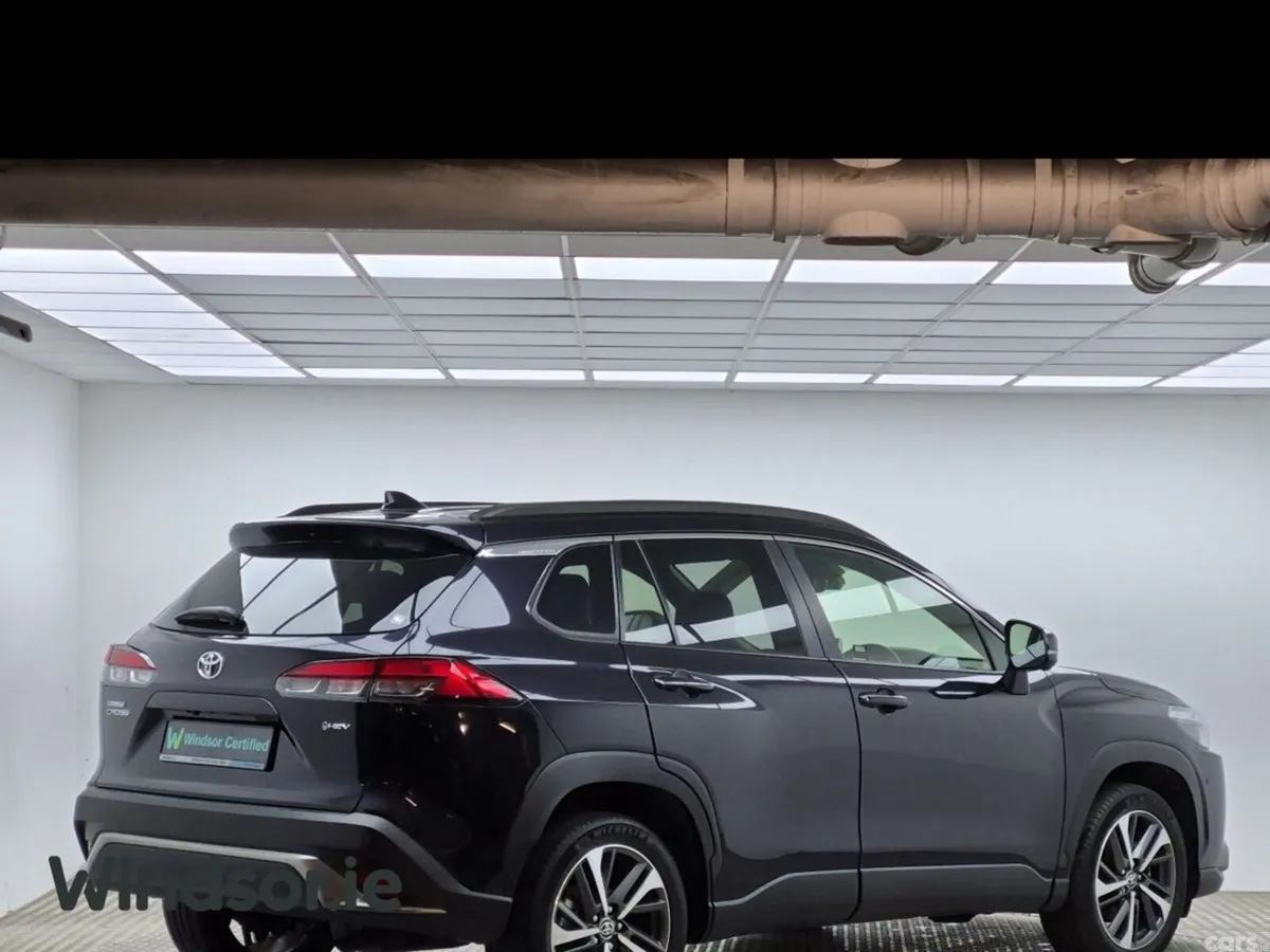 Toyota Corolla Cross SUV, Petrol Hybrid, 2024, Black