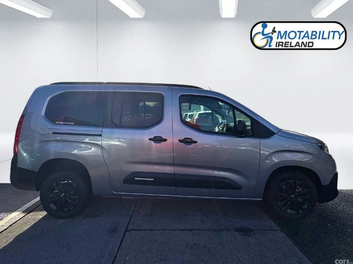 Citroen Berlingo MPV, Diesel, 2026, Grey