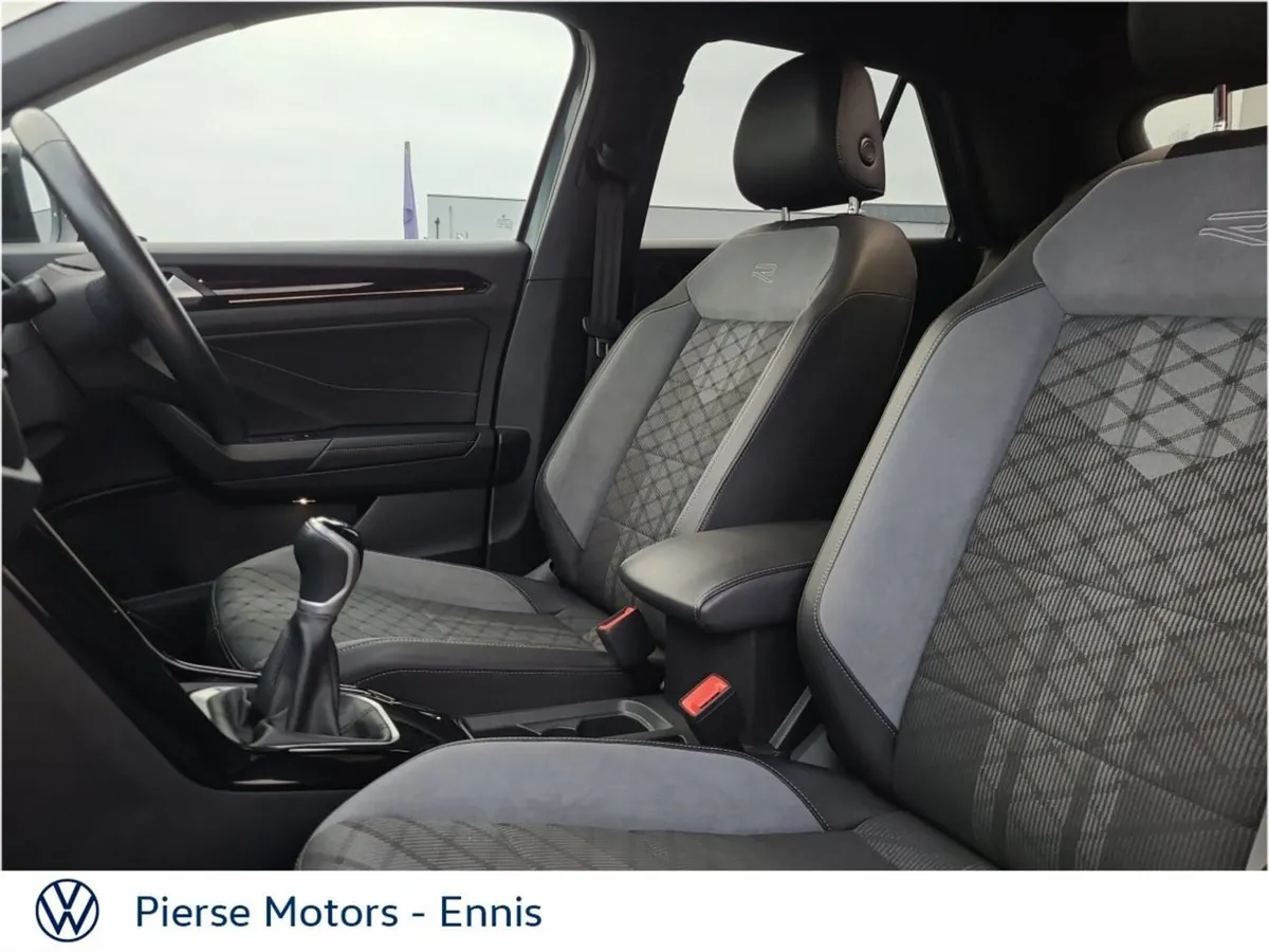 Volkswagen T-Roc SUV, Petrol, 2023, Blue