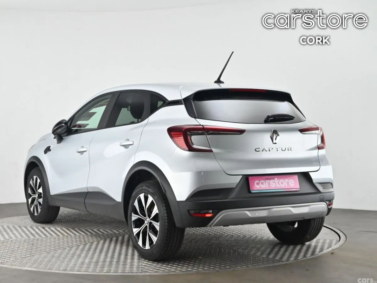 Renault Captur Hatchback, Petrol, 2024, Grey