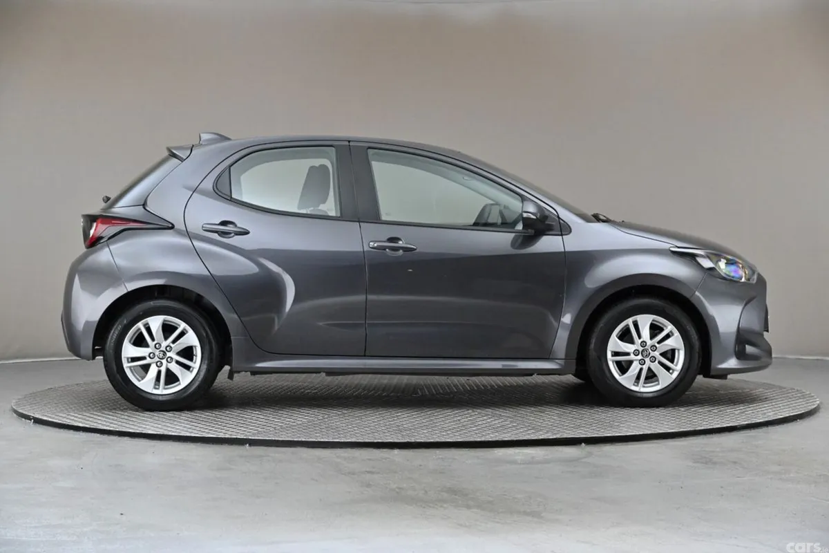 Toyota Yaris Hatchback, Petrol, 2024, Grey
