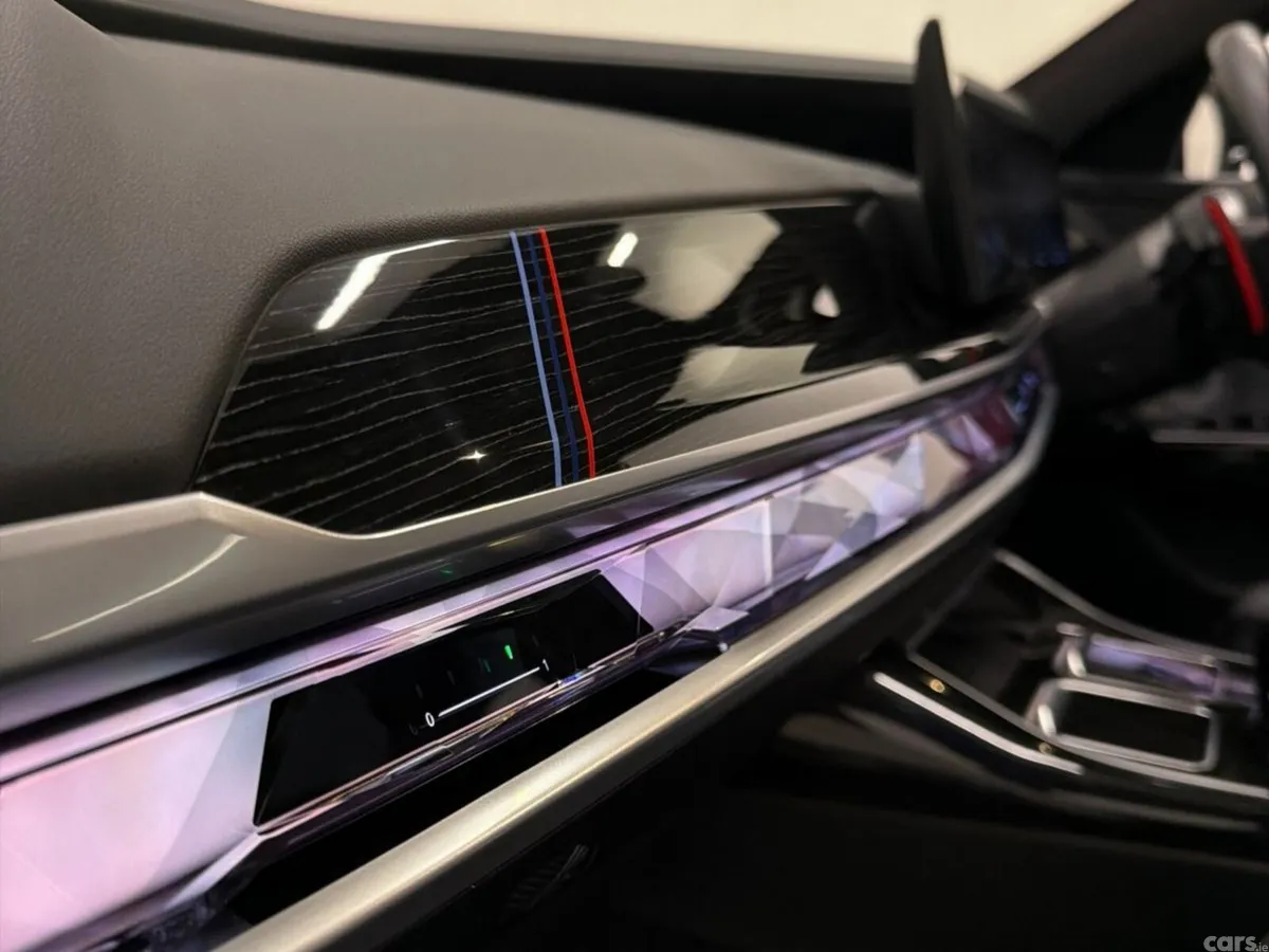 BMW 7-Series Saloon, Petrol Plug-in Hybrid, 2025, Black