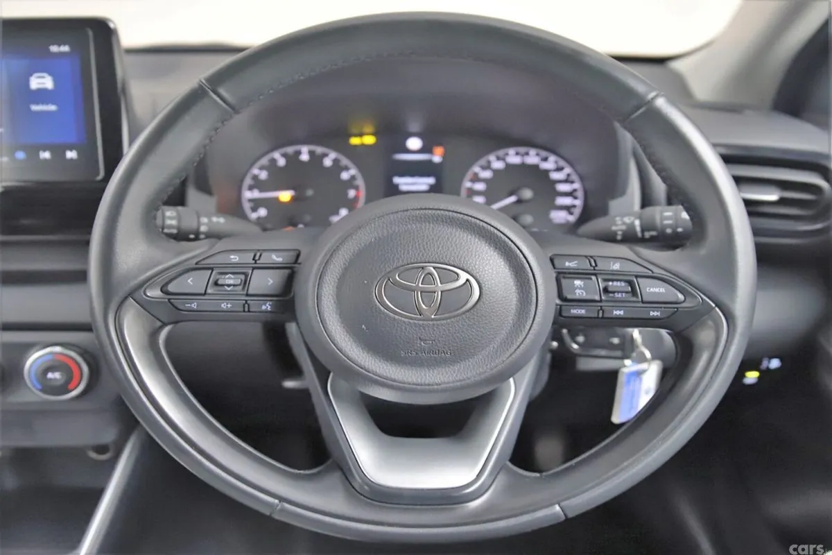 Toyota Yaris Hatchback, Petrol, 2024, Grey