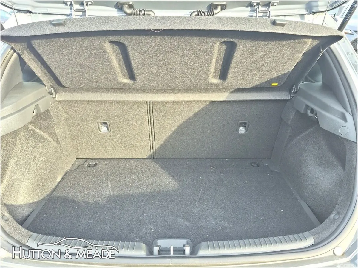 Hyundai i30 Hatchback, Petrol, 2026, Grey