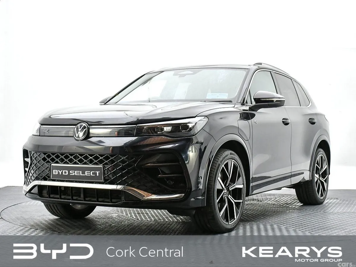 Volkswagen Tiguan SUV, Petrol Plug-in Hybrid, 2024, Black