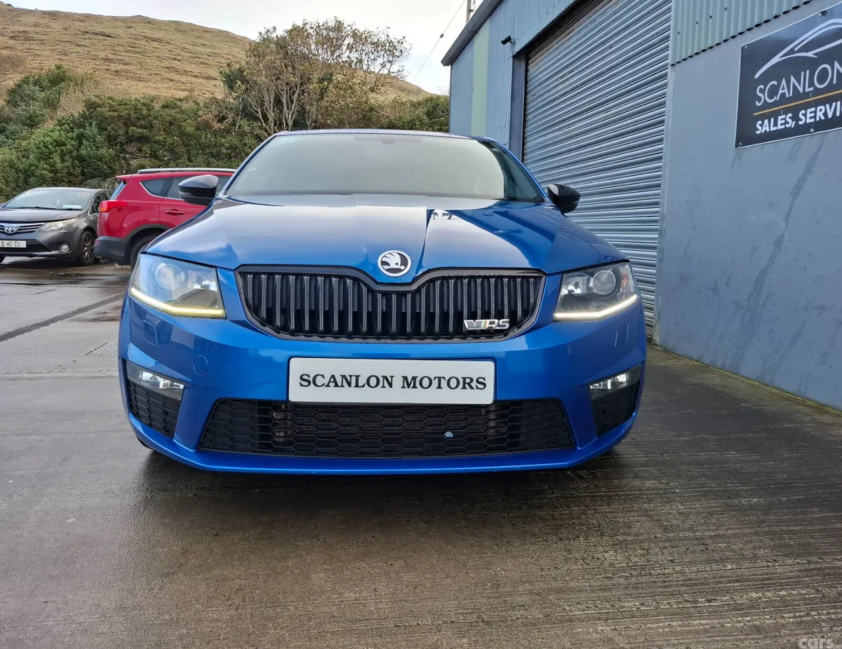 Skoda Octavia Saloon, Diesel, 2016, Blue