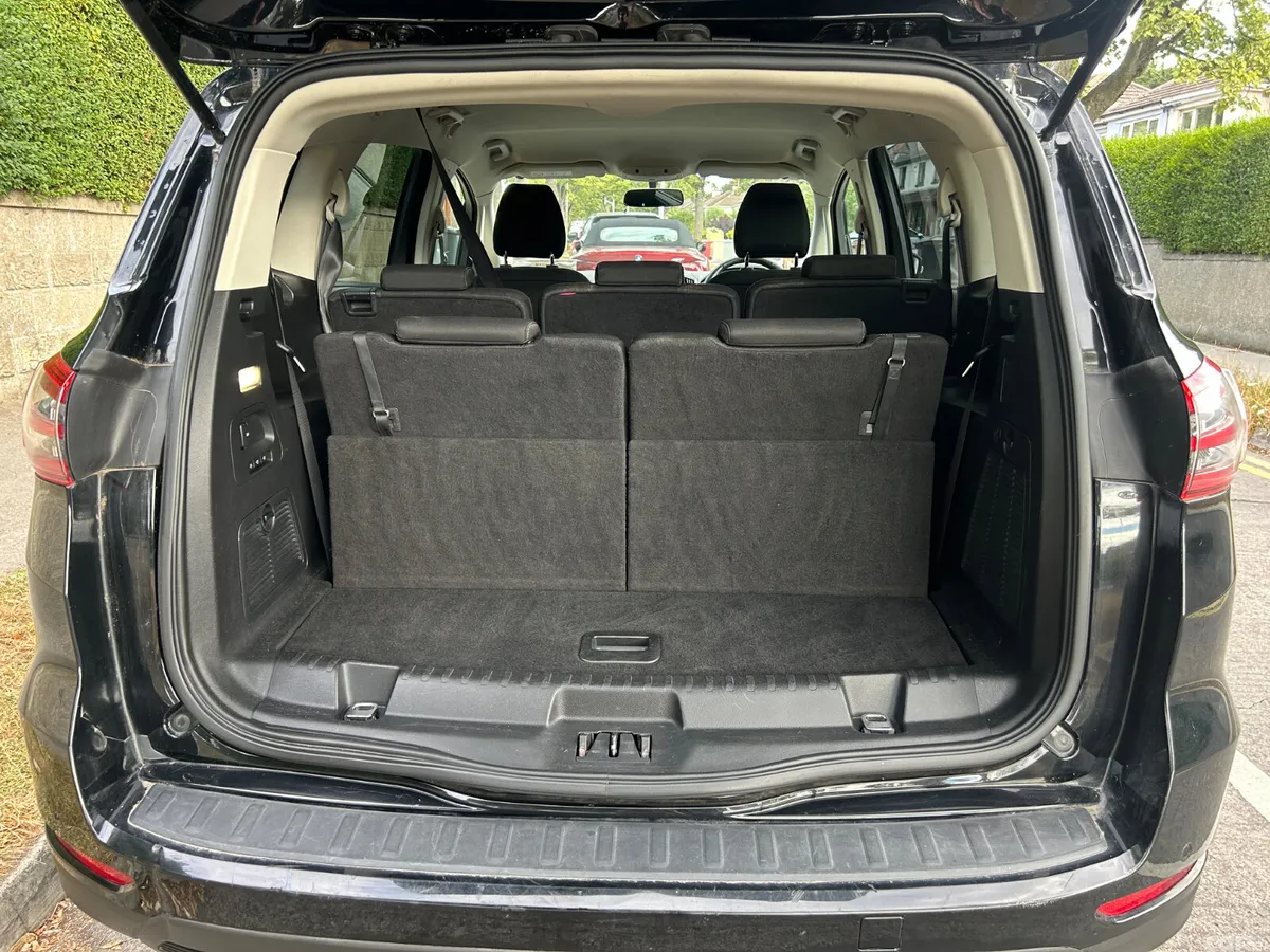 Ford S-Max MPV, Diesel, 2017, Black